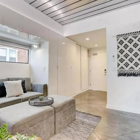 Kcm Mikros Smart Apartments 8 คลีฟแลนด์ ภายนอก รูปภาพ